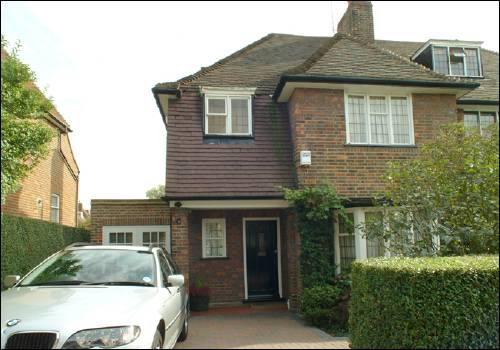 30 Widecombe Way
